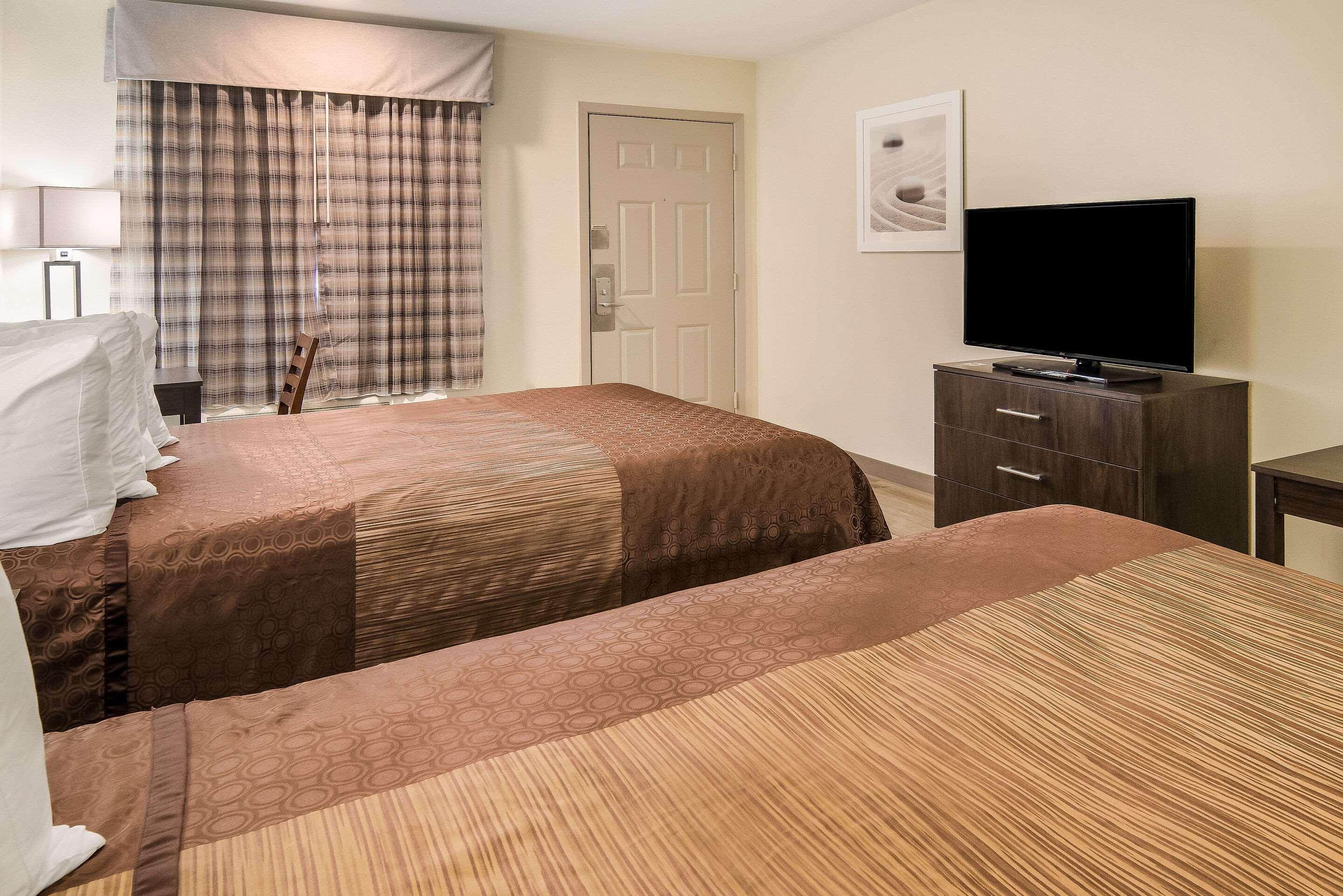 Quality Inn & Suites Dallas-Cityplace Ngoại thất bức ảnh